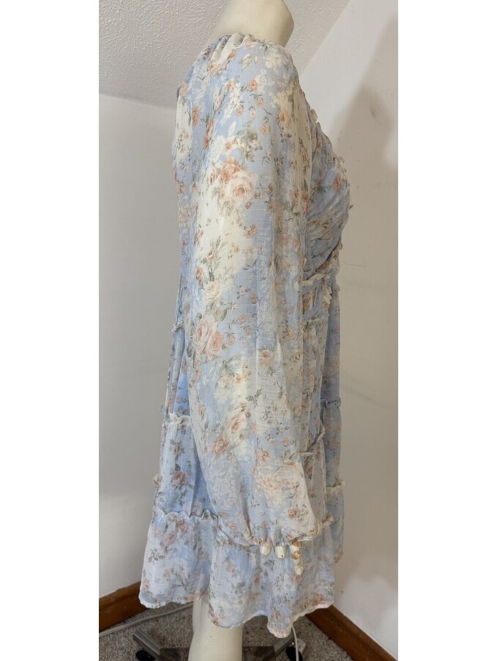 Altard State Womens XL Longsleeved Dress Lt Blue Floral Ruffles Romantic Tiered - Picture 3 of 8